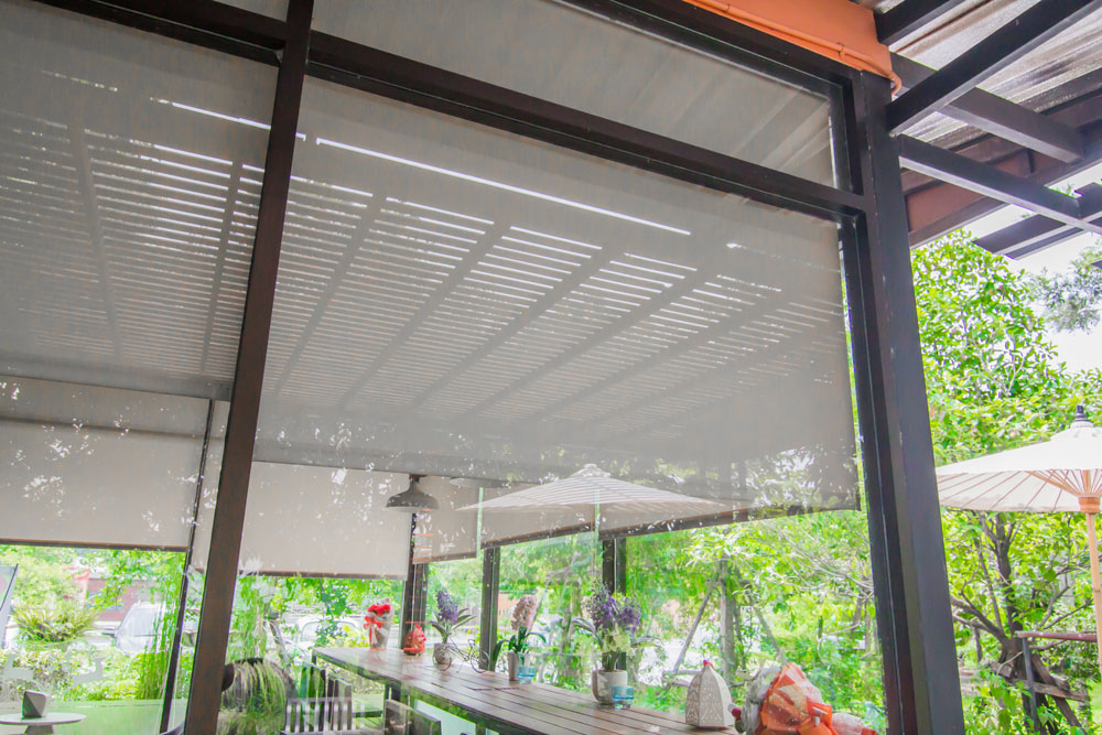 How to Turn Your Scorching Victoria Patio Into a Year-Round Outdoor Oasis